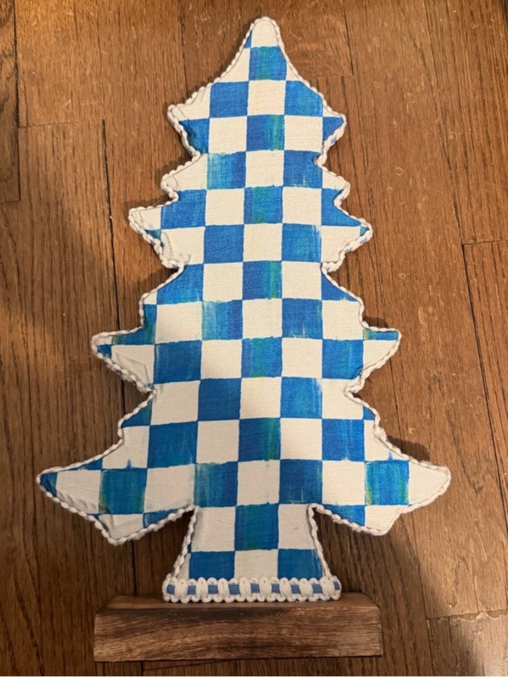 MACKENZIE-CHILDS Royal Check Forest Tree. 1 Tree. EUC.  Rare find.